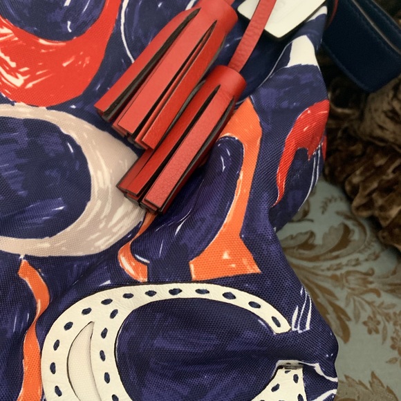 Coach shoulder bag. Excellent condition! - Picture 4 of 8